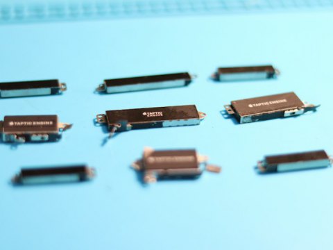 高频（RF）继电器