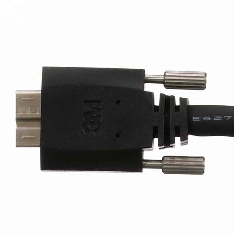 7010684741 USB 电缆