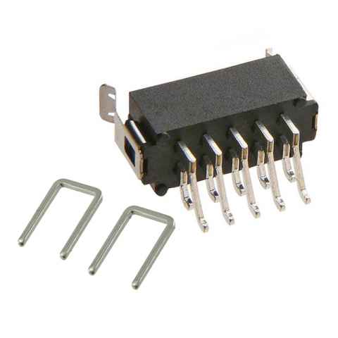 M80-6661242 矩形连接器